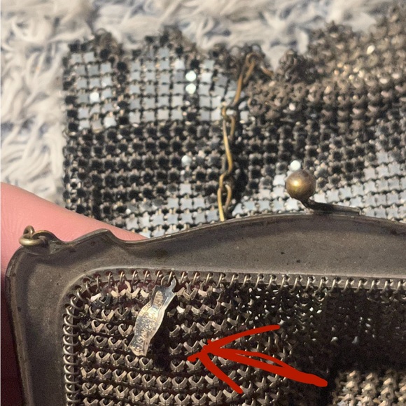 VINTAGE PETITE WHITING & DAVIS  MESH BAGS CHAIN MAIL ART NOUVEAU/ART DECO PURSES - Picture 7 of 8